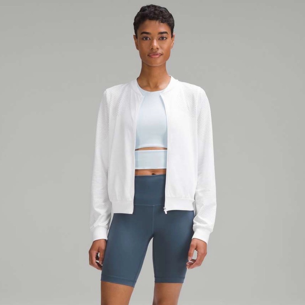 Lululemon Swiftly Midweight Full Zip - White